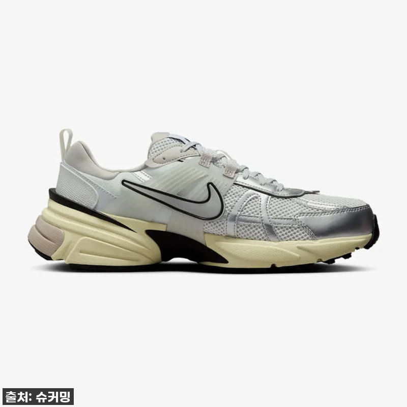 이슈템 떴다! 찐후기) 나이키 V2K 관련 이미지 6