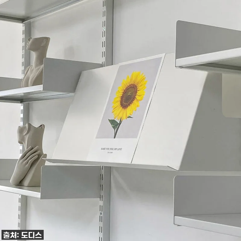 우리 집 거실이 갤러리로 변신! 도디 관련 이미지 2