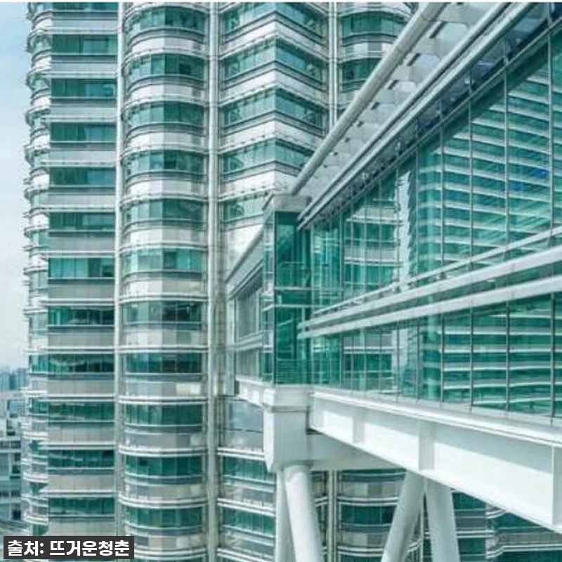 이 가격 실화? 쿠알라룸푸르 페트로나 관련 이미지 3