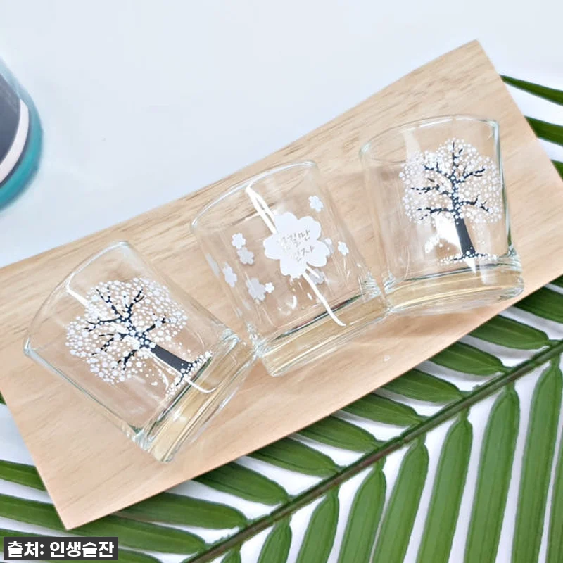 이건 무조건 사야 해! 벚꽃 소주잔, 관련 이미지 8