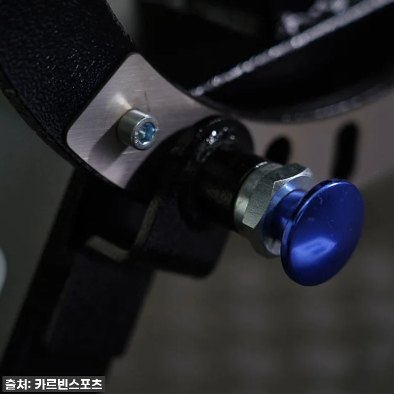 카르빈 인클라인 벤치 프레스 각도조절 관련 이미지 1