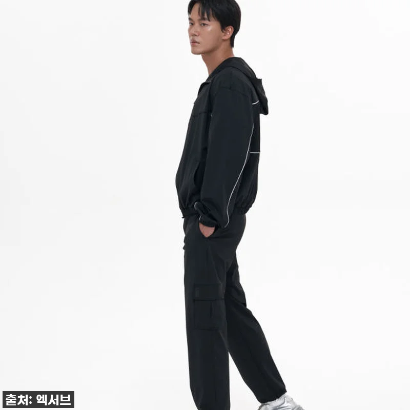 엑서브 남성 플로우 조거팬츠: 입는 관련 이미지 2