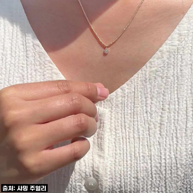 ✨ 반짝임에 반했어! 43% 할인 중인 '감성 물방울 볼 체인 목걸이' 솔직 후기!