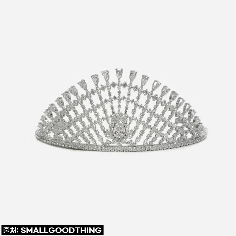 빅토리아 다이아몬드 큐빅 티아라, 나만의 특별한 날을 더욱 빛나게 해줄 단 하나의 선택!