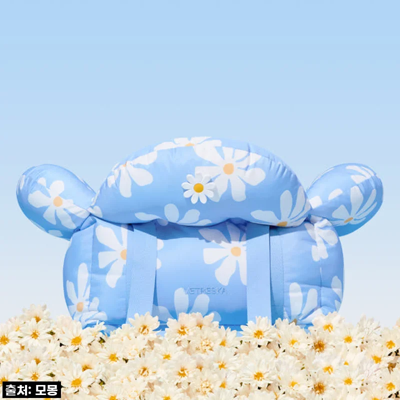 우리 강아지, 데이지 카시트 덕분에 드라이브가 힐링이 되었어요! 🐶💖