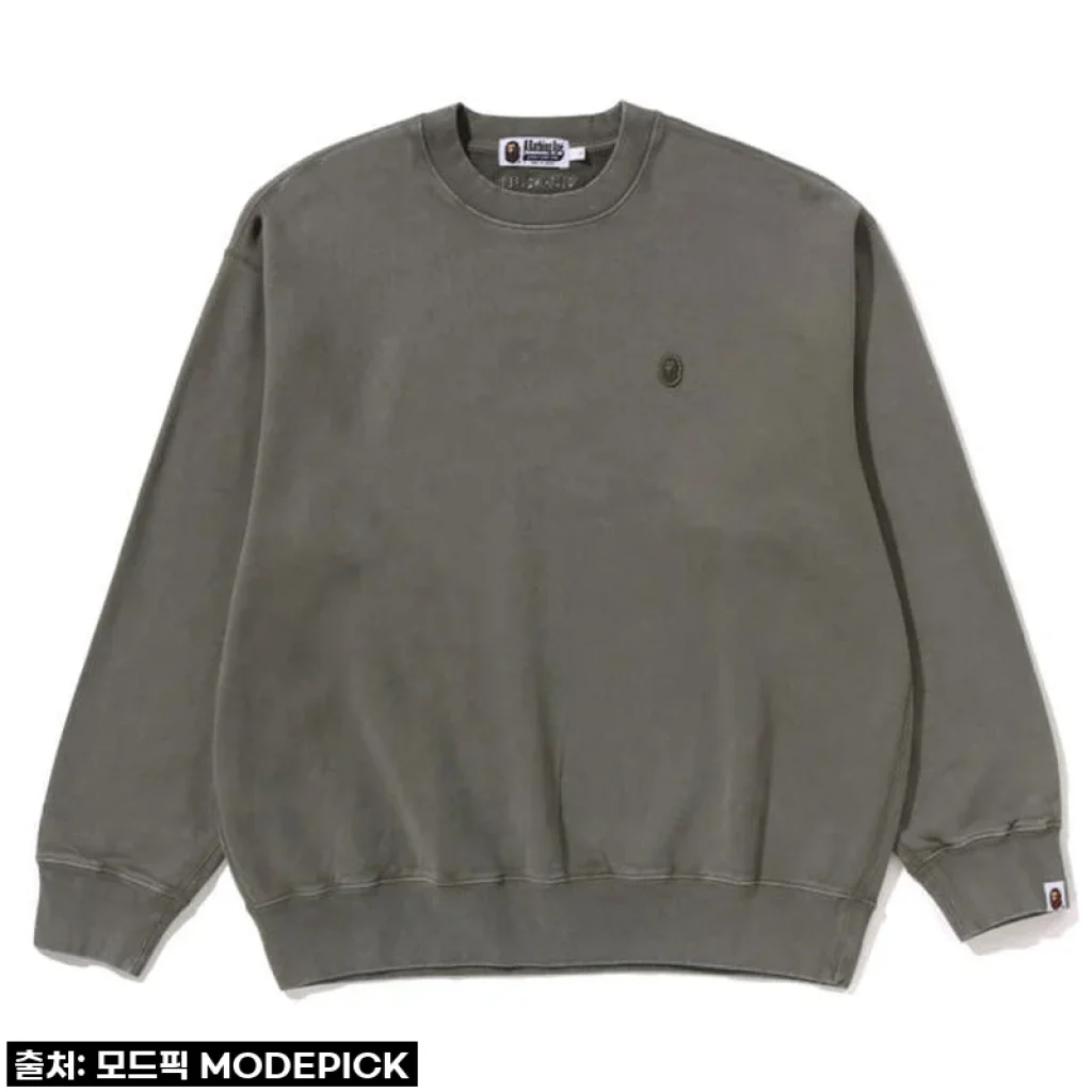 베이프 맨투맨 GARMENT DYE ONE POINT RELAXED FIT CREWNECK SWEATSHIRT 사용후기