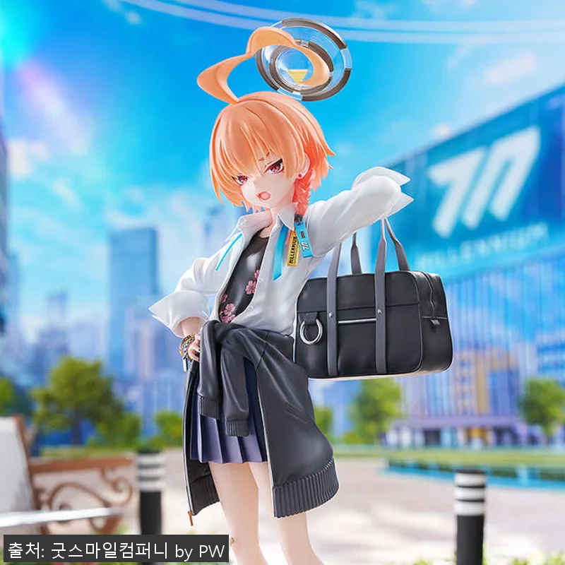 Phat 컴퍼니 네루 교복 버전 1/ 관련 이미지 1