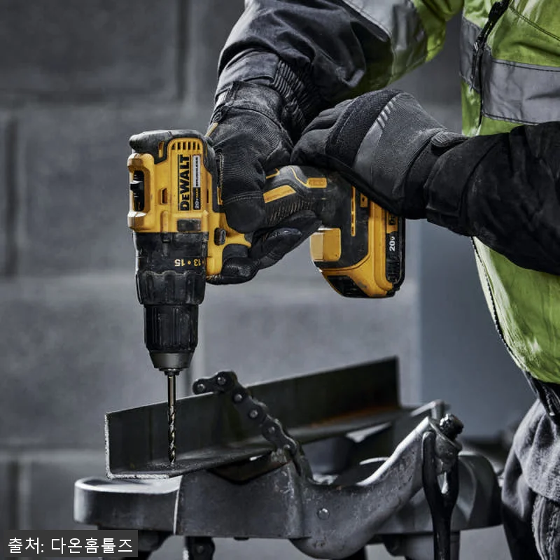 디월트 20V 전동 충전해머드릴 DC 관련 이미지 4
