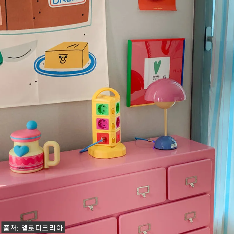 N배송 비비드 컬러 디자인 멀티탭 사 관련 이미지 5