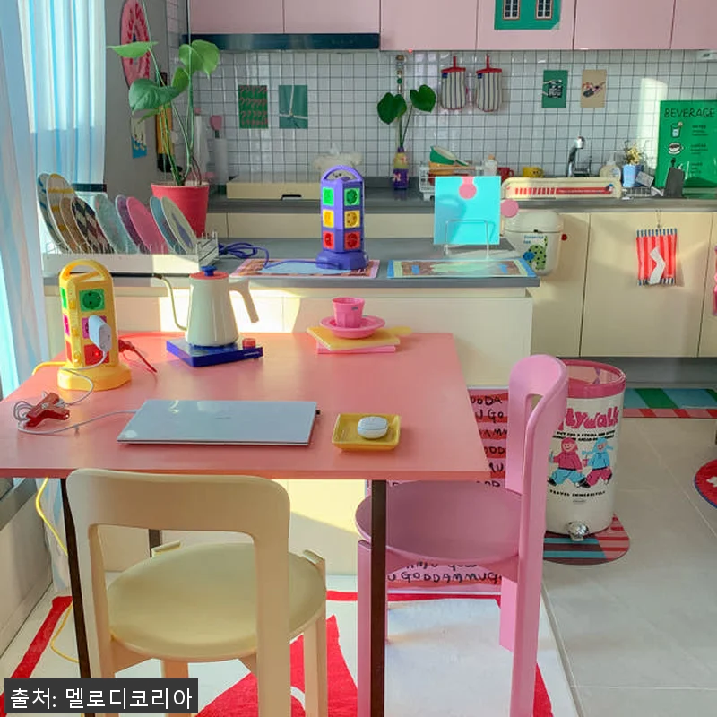 N배송 비비드 컬러 디자인 멀티탭 사 관련 이미지 6