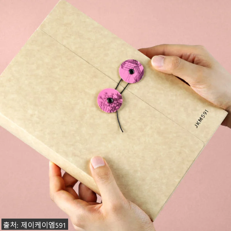 10년의 기록을 담은 특별한 동반자, 관련 이미지 8