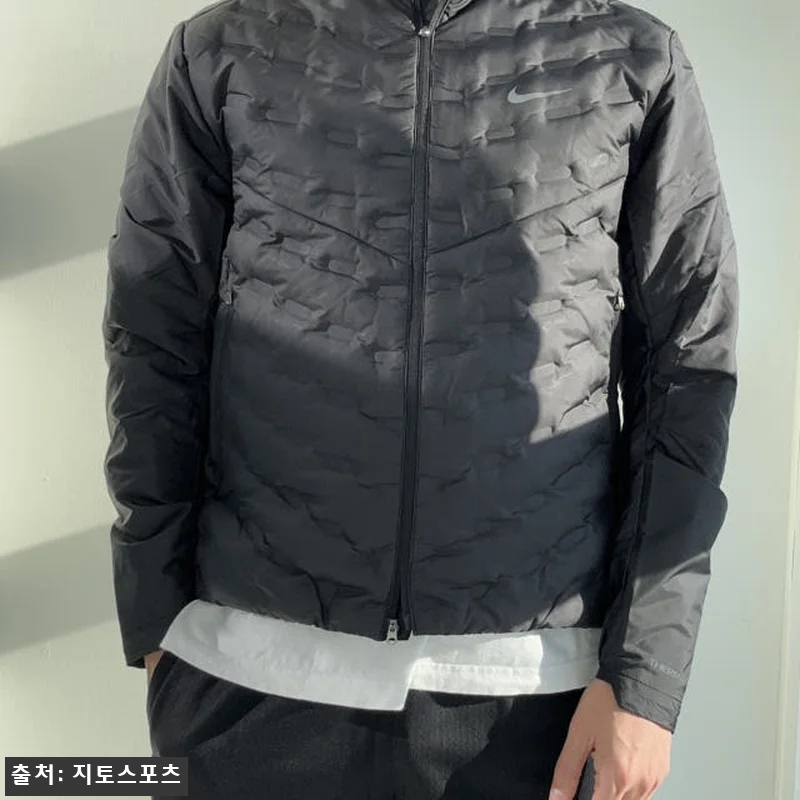 나이키 ADV 에어로로프트 겨울 러닝 재킷 사용후기 – 초경량 다운의 진가를 경험하다