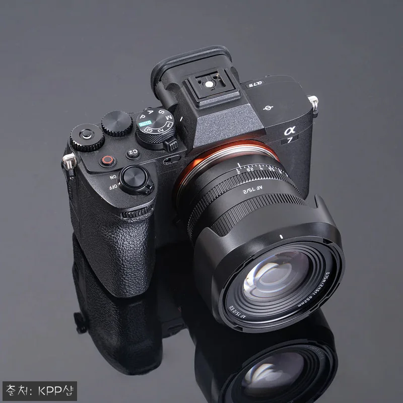 티티아티산 AF 75mm F2 렌즈 관련 이미지 4